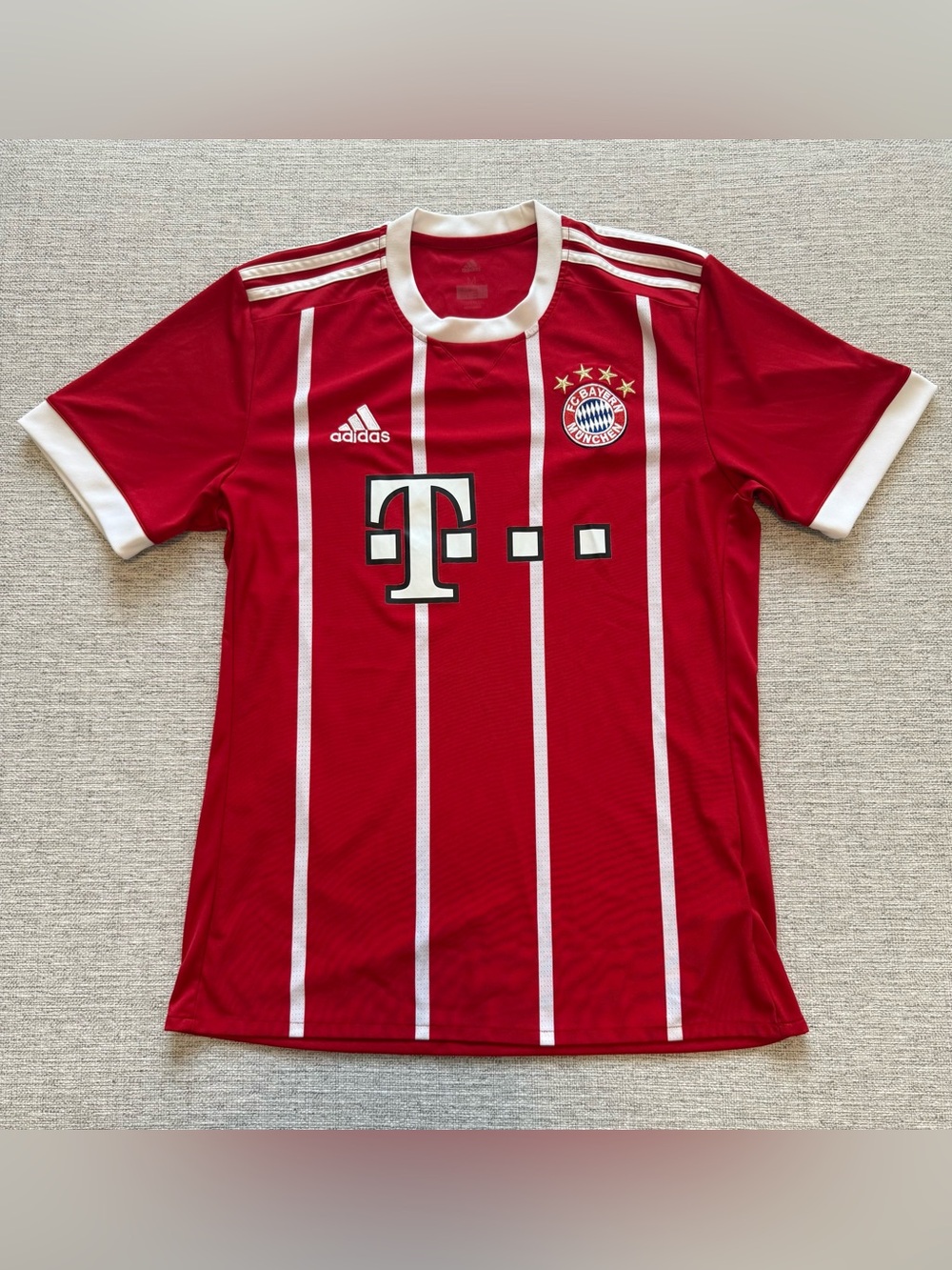 Adidas FC Bayern Munich Red Home Jersey Size Medium
